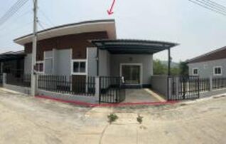 ทรัพย์สถาบันโดย GHB ทาวน์เฮาส์ ถนนบ้านวังยาว-บ้านหนองข