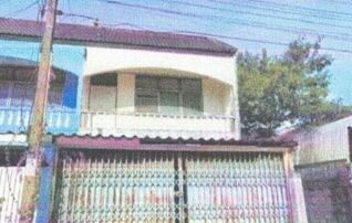 ทรัพย์สถาบันโดย GHB ทาวน์เฮาส์ ซอยถ.บ้านด้ามพร้า-หนองม ถนนถ.ชยางกูร