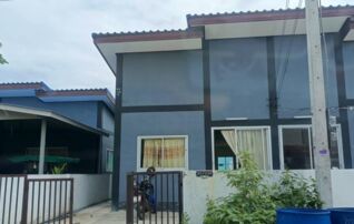 ทรัพย์สถาบันโดย GHB บ้านแฝด สรานนท์คลอง 5