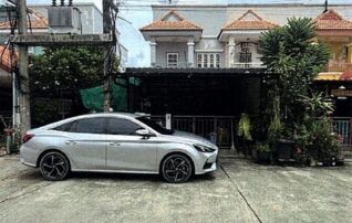 ทรัพย์สถาบันโดย GHB ทาวน์เฮาส์ วศิน