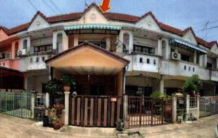 ทรัพย์สถาบันโดย GHB ทาวน์เฮาส์  ธัญบุรี ปทุมธานี