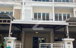 รับเอเจ้นท์ ต้องการด่วน‼️ ทาวน์โฮม 3 ชั้น ในโครงการ คาซ่าซิตี้ สุคนธ์สวัสดิ์ 2 อยู่ตรงข้าม รร.โชคชัย 4 : เจ้าของให้เช่าเอง (งดรับนายหน้า)