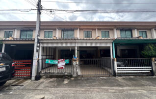 ทรัพย์สถาบันโดย JAM ทาวน์เฮาส์ บ้านพฤกษา 79 (ลำลูกกาคลอง3) (Baan Pruksa 79 Lamlukka Klong 3)