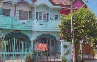 ทรัพย์สถาบันโดย GHB ทาวน์เฮาส์ เพชรศิริ