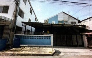 ทรัพย์สถาบันโดย GHB บ้านแฝด ไทยธานี