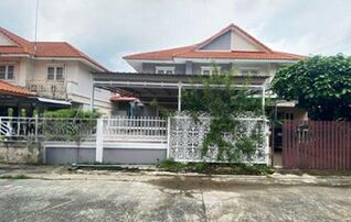 ทรัพย์สถาบันโดย GHB บ้านแฝด พฤกษา 32 (Baan Pruksa 32 Lumlukka Klong 6)