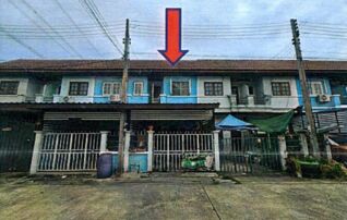 ทรัพย์สถาบันโดย GHB ทาวน์เฮาส์ ฉัตรไพลิน ลาดหลุมแก้ว (Chatrapailin Latlumkaew)