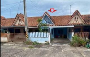 ทรัพย์สถาบันโดย GHB ทาวน์เฮาส์ ร้อยฝัน