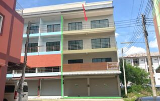ทรัพย์ธนาคารโดย KASIKORNBANK ตึกแถว-อาคารพาณิชย์ ซอยสายเหมราช-หนองก้างปลา ถนนนิคมอุตสาหกรรมอีสเทิร์นซีบอร์ด