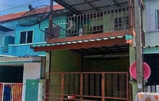 ทรัพย์สถาบันโดย GHB ทาวน์เฮาส์ ฉัตรไพลิน ลาดหลุมแก้ว (Chatrapailin Latlumkaew)