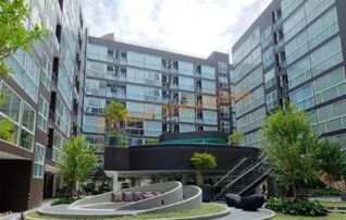 ทรัพย์สถาบันโดย GHB คอนโดใกล้ MRT บางโพ ชาโตว์ อินทาวน์ จรัญสนิทวงศ์ 96/2 (Chateau in Town Charansanitwong 96/2)