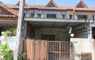 ทรัพย์สถาบันโดย GHB ทาวน์เฮาส์ บุราพันธ์ การ์เด้นวิลล์ (Buraphan Garden Ville)