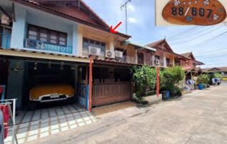 ทรัพย์สถาบันโดย GHB ทาวน์เฮาส์ พฤกษา 4 (Baan Pruksa 4 Nakhon Chaisri)