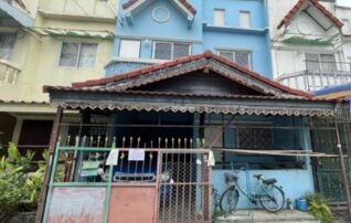 ทรัพย์สถาบันโดย GHB ทาวน์เฮาส์ เจริญลาภ 5 (Baan Charoenlap 5)