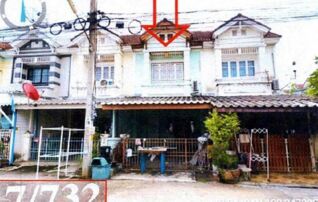 ทรัพย์สถาบันโดย GHB ทาวน์เฮาส์ ปิยะวรารมย์