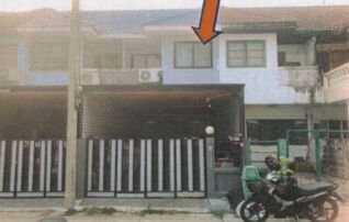 ทรัพย์สถาบันโดย GHB ทาวน์เฮาส์ ศรีเมืองทอง
