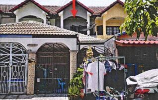 ทรัพย์ธนาคารโดย GHB ทาวน์เฮาส์ บ้านสวนเลขที่ 5