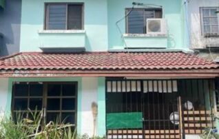 ทรัพย์สถาบันโดย GHB ทาวน์เฮาส์ นริศรา (Narissara Rangsit Klong 11)