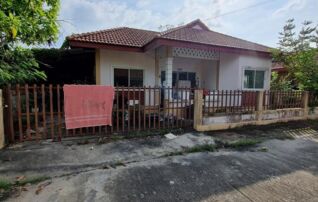 ทรัพย์สถาบันโดย GHB บ้านเดี่ยว เพชรไพรัช