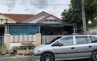 ทรัพย์สถาบันโดย GHB ทาวน์เฮาส์ เจษฎา 9 (Jetsada 9 Lamlukka Klong 4)