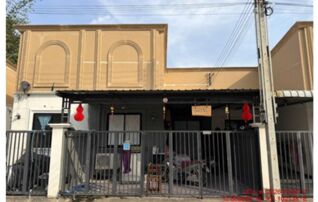 ทรัพย์สถาบันโดย GHB ทาวน์เฮาส์ ลิตเติ้ลเฮ้าส์พินโต้นิคมพัฒนา (Littlehouse Pinto Rayong)