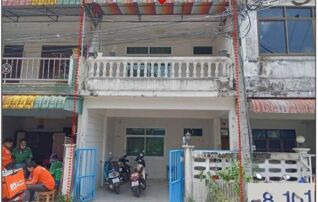 ทรัพย์สถาบันโดย GHB ทาวน์เฮาส์ ซอยวังตอ 4 ถนนวังตอ