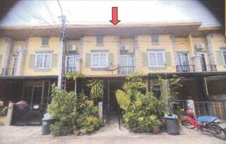 ทรัพย์สถาบันโดย GHB ทาวน์เฮาส์ โกลเด้น ทาวน์ 3 สุขสวัสดิ์-พุทธบูชา (Golden Town 3 Suksawat-Phutthabucha)
