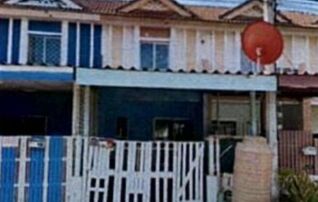 ทรัพย์สถาบันโดย GHB ทาวน์เฮาส์ บ้านพฤกษา ดี รังสิต-คลองสาม (Baan Pruksa D Rangsit-Klong 3)