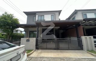 ขออนุญาติขายบ้านครับ หมู่บ้านเวนิว ติวานนท์-รังสิต  เนื้อที่ดิน 38.5 ตร.ว. พื้นที่ใช้สอย 167 ตร.ม. 3 ห้องนอน 3 ห้องน้ำ 2 ห้องครัว 2 ที่จอดรถ  : เจ้าของขายเอง (งดรับนายหน้า)