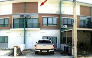 ทรัพย์สถาบันโดย GHB ทาวน์เฮาส์ เอสซี วิลเลจ อีสเทิร์น-บ่อวิน (SC Village Eastern-Bowin)
