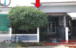 ทรัพย์สถาบันโดย GHB ทาวน์เฮาส์ อรรถพร