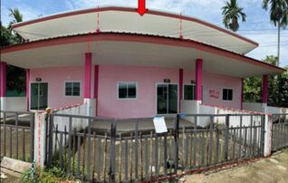 ทรัพย์สถาบันโดย GHB ทาวน์เฮาส์ บ้านสวยอยู่แล้วรวย (Baan Suay Yoo Laew Ruay Ban Khai-Sak Kor Phai Road)