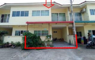 ทรัพย์สถาบันโดย GHB ทาวน์เฮาส์ ธณวรรณ