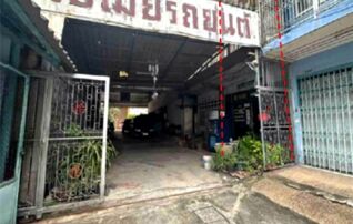 ทรัพย์สถาบันโดย บริษัท บริหารสินทรัพย์สุขุมวิท จำกัด ตึกแถว-อาคารพาณิชย์ใกล้ YL03 โชคชัย 4 ซอยลาดพร้าว 62 ถนนลาดพร้าว