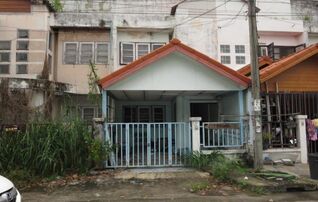 ทรัพย์สถาบันโดย GHB ทาวน์เฮาส์ ธันยพฤกษ์ (Baan Thanyapruk Suwinthawong)
