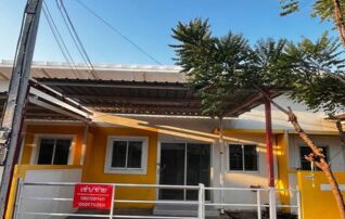 ทรัพย์สถาบันโดย GHB ทาวน์เฮาส์ เดอะบีชโฮมเทล