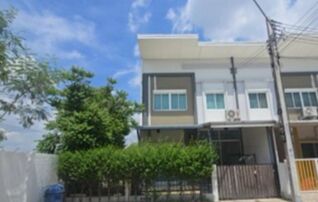 ทรัพย์สถาบันโดย GHB ทาวน์เฮาส์ ลลิลทาวน์ไลโอรังสิต-คลอง 2 (Lalin Town Lio Rangsit-Klong 2)