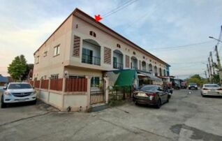 ทรัพย์สถาบันโดย GHB ทาวน์เฮาส์ สุจินดา การ์เด้นท์โฮม (Thong Land & House Rong Po)