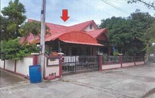 ทรัพย์สถาบันโดย GHB บ้านเดี่ยว ถนนเลี่ยงเมือง (ทล.37)