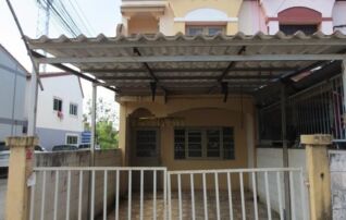 ทรัพย์สถาบันโดย ธอส. ทาวน์เฮาส์ ขวัญนคร