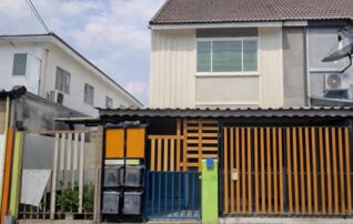 ทรัพย์สถาบันโดย GHB ทาวน์เฮาส์ พฤกษา 75