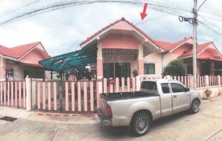 ทรัพย์สถาบันโดย GHB บ้านแฝด  พัฒนานิคม ลพบุรี