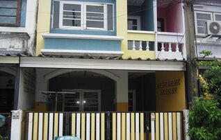 ทรัพย์สถาบันโดย GHB ทาวน์เฮาส์ เมืองปทุมธานี ปทุมธานี
