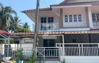 ขายท/ฮ 35 ตรว. หลังริมติดทุ่งนา หมู่บ้านพฤกษา 4 มี 3 ห้องนอน 2 ห้องน้ำ ที่จอดรถสะดวกสบายจอดในบ้าน : เจ้าของขายเอง (งดรับนายหน้า)
