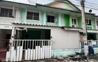ทรัพย์สถาบันโดย GHB ทาวน์เฮาส์ บ้านพฤกษา 13 คลองสาม (Baan Pruksa 13 Klong Sam)