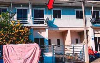 ทรัพย์สถาบันโดย GHB ทาวน์เฮาส์ บ้านกลางสวน (Baan Klang Suan Bo Phlub)