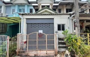 ทรัพย์สถาบันโดย GHB ทาวน์เฮาส์ ธัญบุรี ปทุมธานี