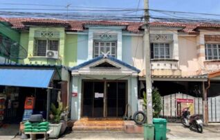ทรัพย์สถาบันโดย GHB ทาวน์เฮาส์ ปิยวรารมย์ (Piyawararom 3)