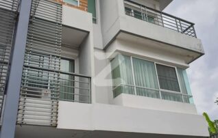 ขาย/ให้เช่าทาวน์โฮม 3 ชั้น หมู่บ้านเดอะคลัสเตอร์วิลล์3 ถนนราชพฤกษ์ ใกล้เซ็นทรัลเวสต์วิลล์ , ตรงข้ามเดอะคริสตัล ราชพฤกษ์ : เจ้าของให้เช่าเอง (งดรับนายหน้า)