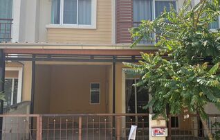 ทรัพย์สถาบันโดย GHB ทาวน์เฮาส์ พิศาล-ลาดกระบัง 3 (Baan Pisan Ladkrabang 3)